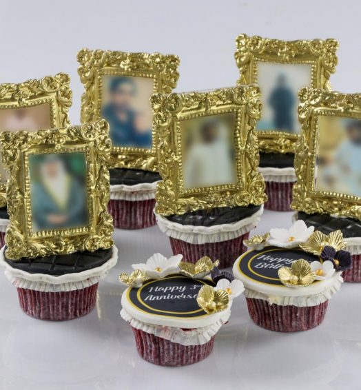 Royal Cup Cakes