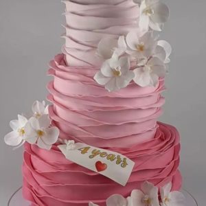 Ombre Pink Flower Cake. - Wow Sweets