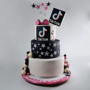 Tik Tok Cake