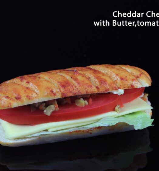 Cheddar Cheese With Butter,Tomato Lettuce