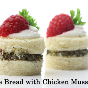 White bread with Chicken Mussakhan